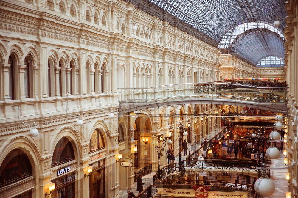 Столичные будни...