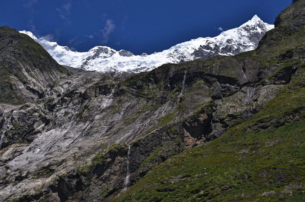 Водопады Лангтанг-Лируа