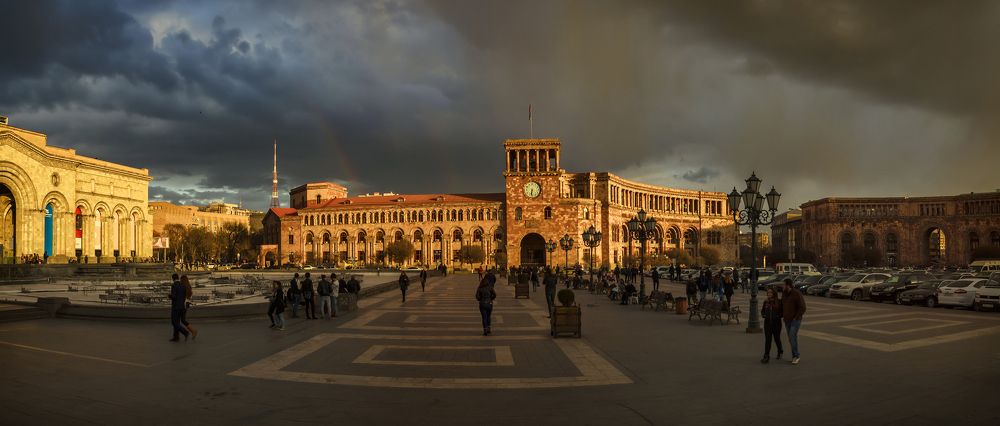 Площадь Республики.