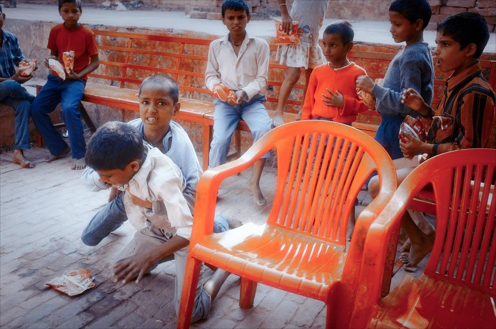 В святом месте.