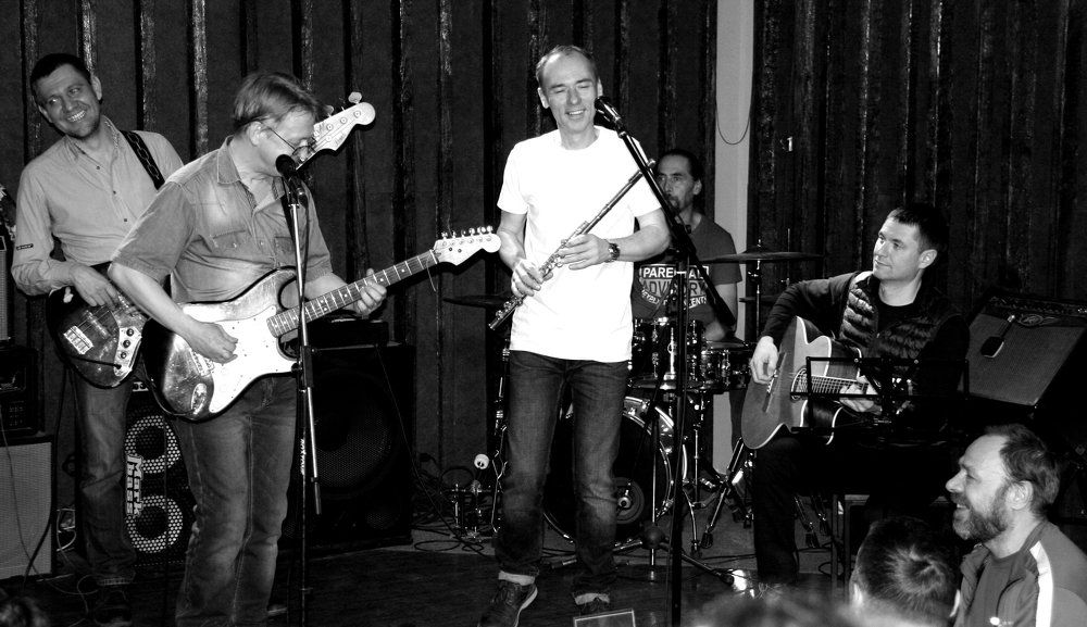 Веселый рок-н-ролл.