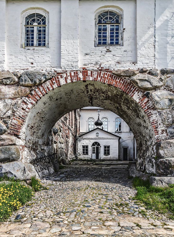 Монастырские тайны