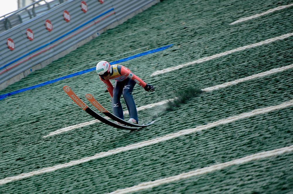 Приземление есть.