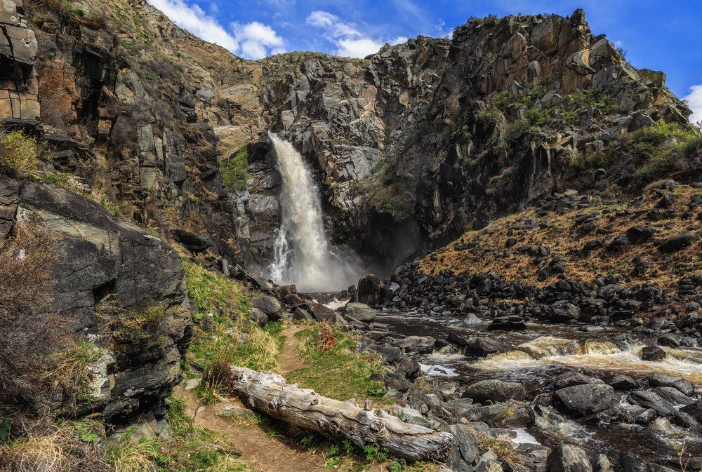 Куркуре в мае.