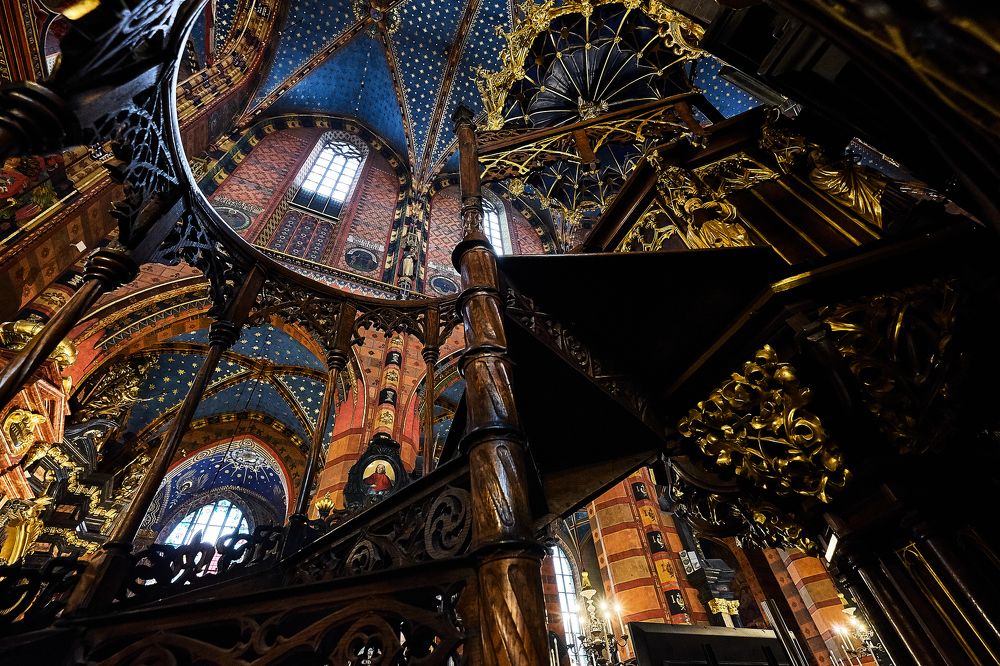 Лестница в Мариацком Костеле