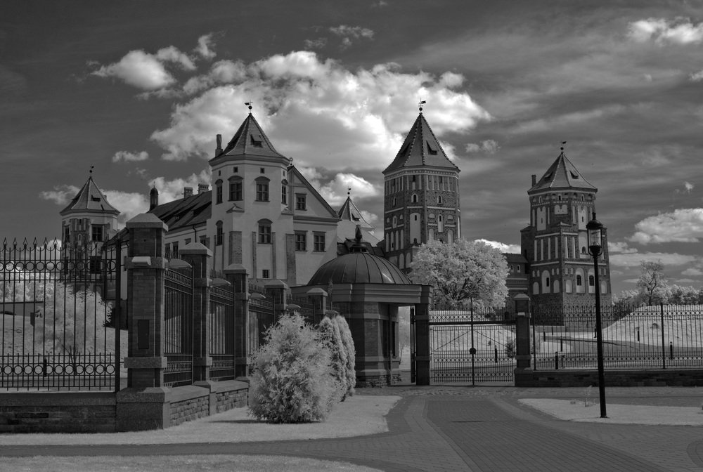 Мирский замок...