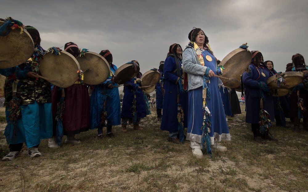 Портрет байкальской шаманки