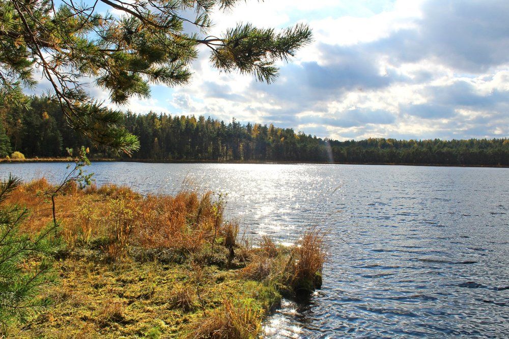 Озеро Хотомле