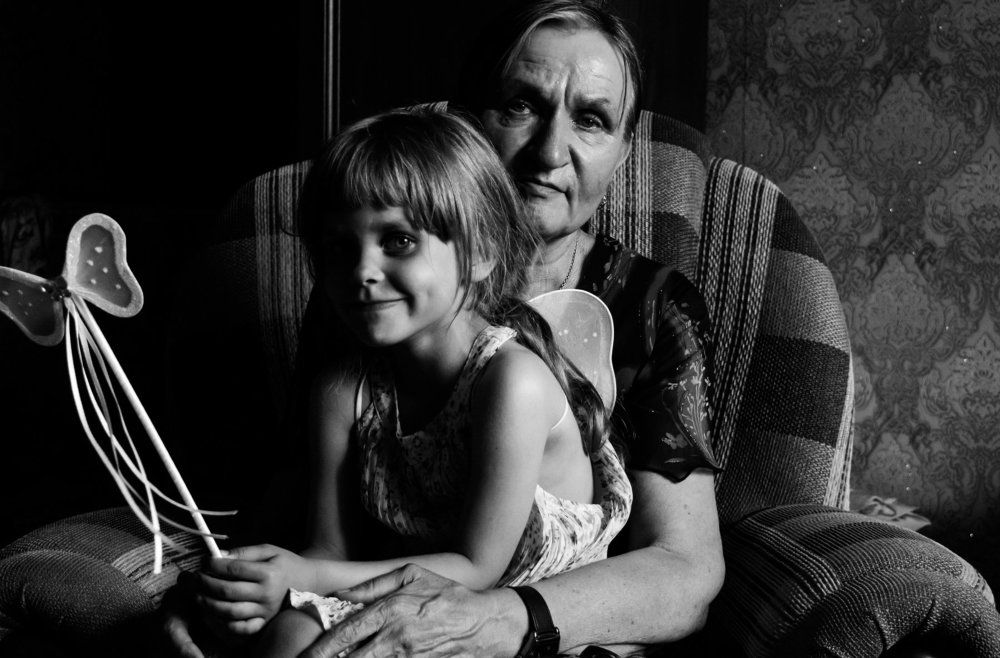 Бабушка и внучка