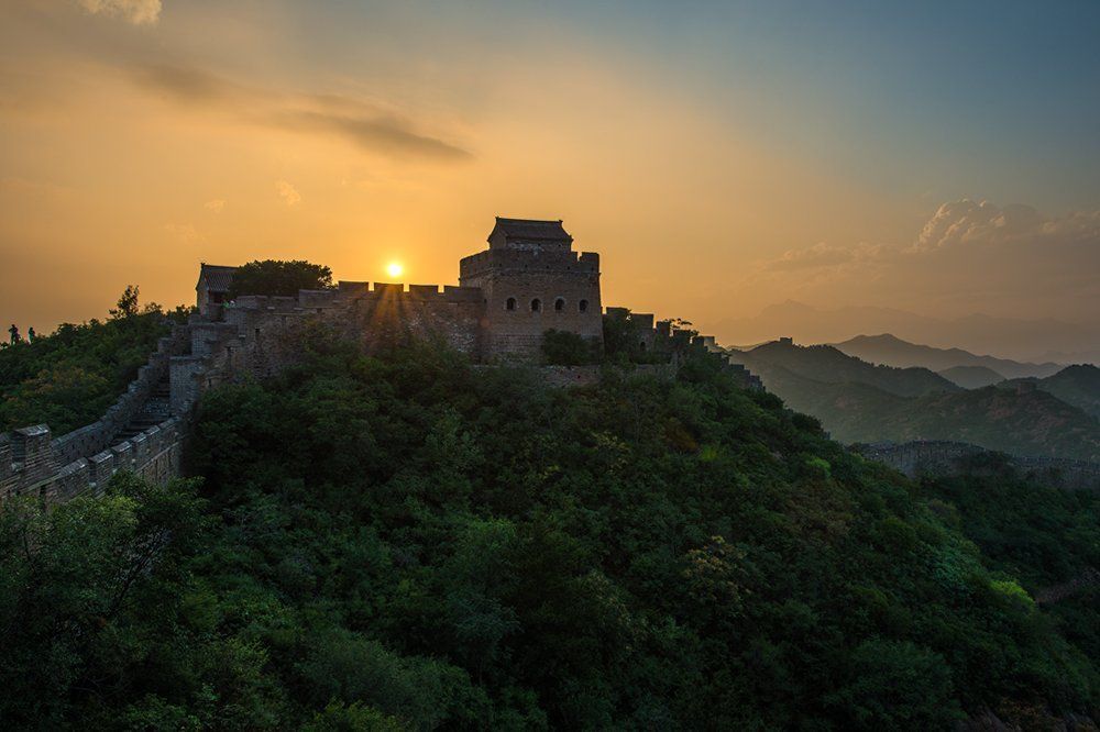 закат на великой китайской стне