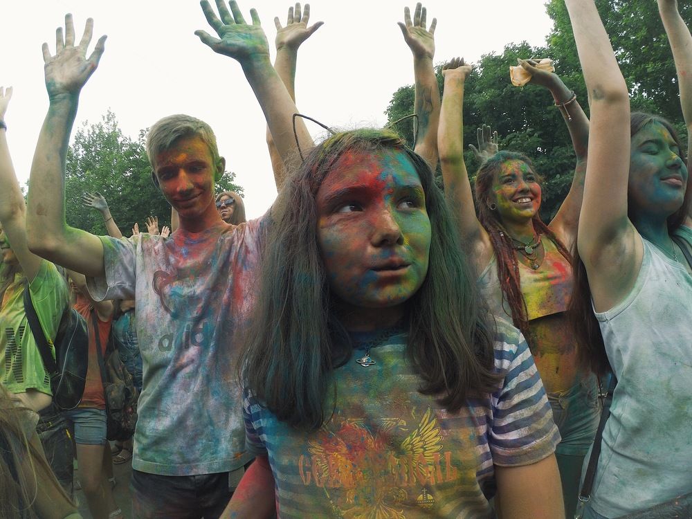 Фестиваль красок Холи