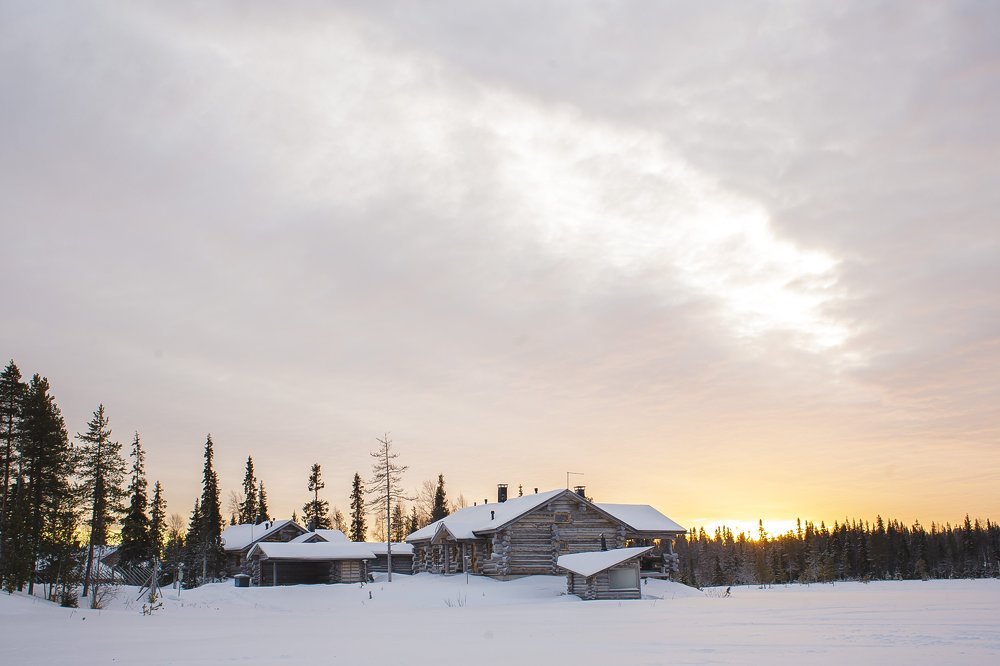 Хата с краю