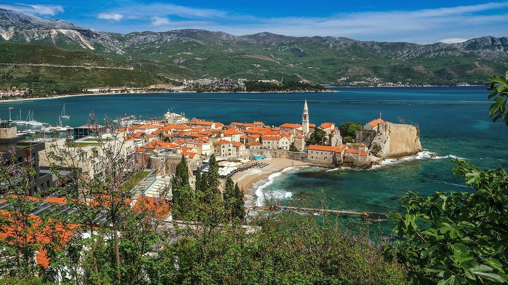 Весенний полет над Сказочным Городом...