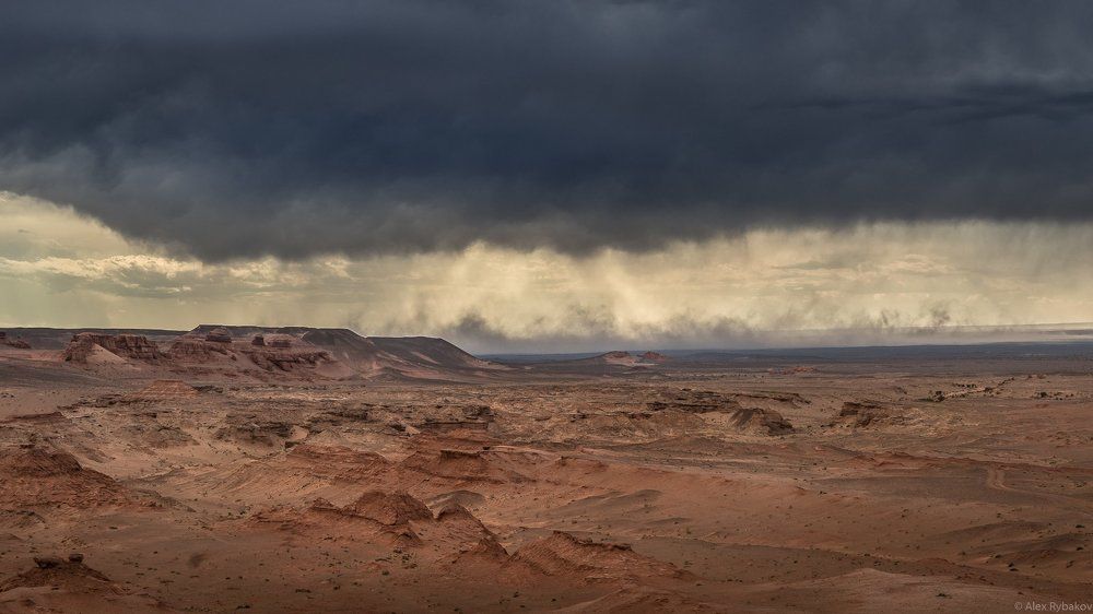 Песчаная бура на Марсе