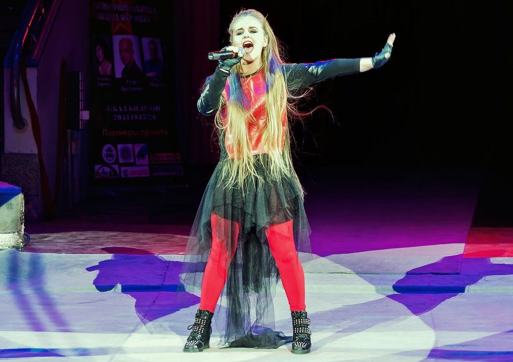 Споёмте друзья