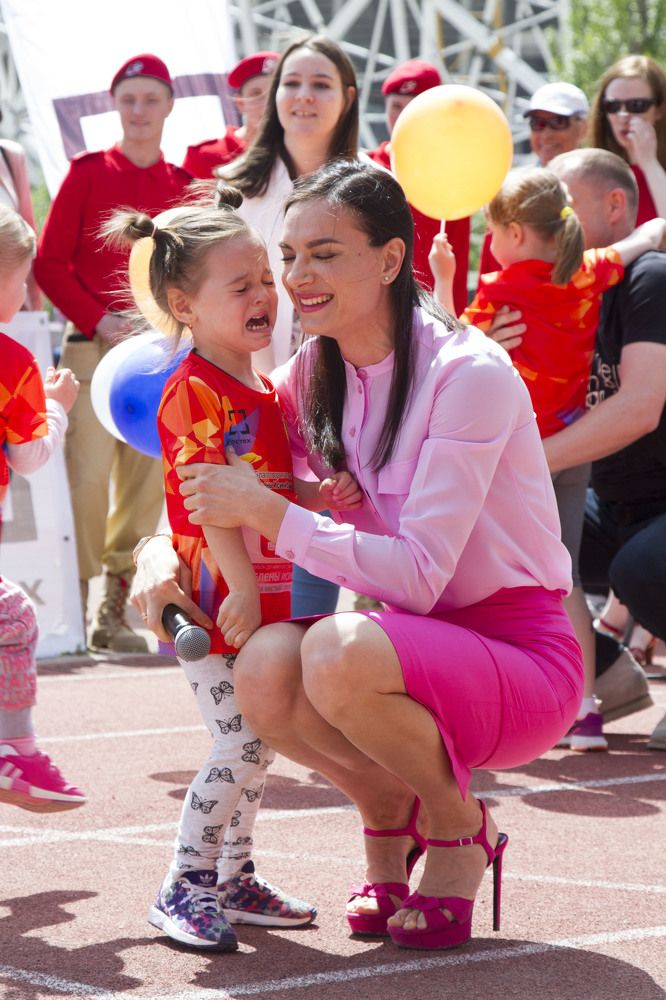 И смех и слезы и любовь