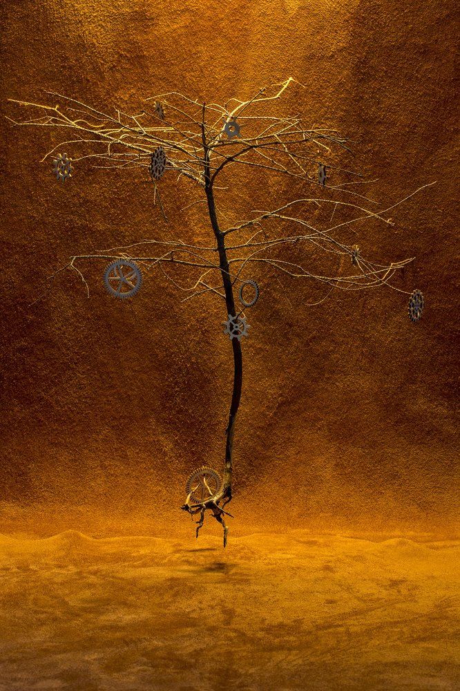 Дерево с шестерёнками