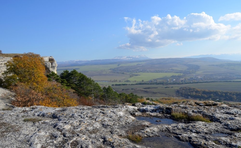 Облако над Чатыр-Дагом