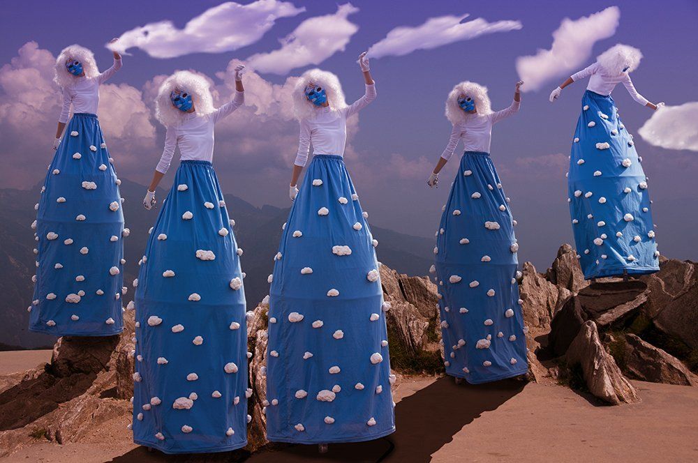 Повелительницы облаков - Lady of the clouds.