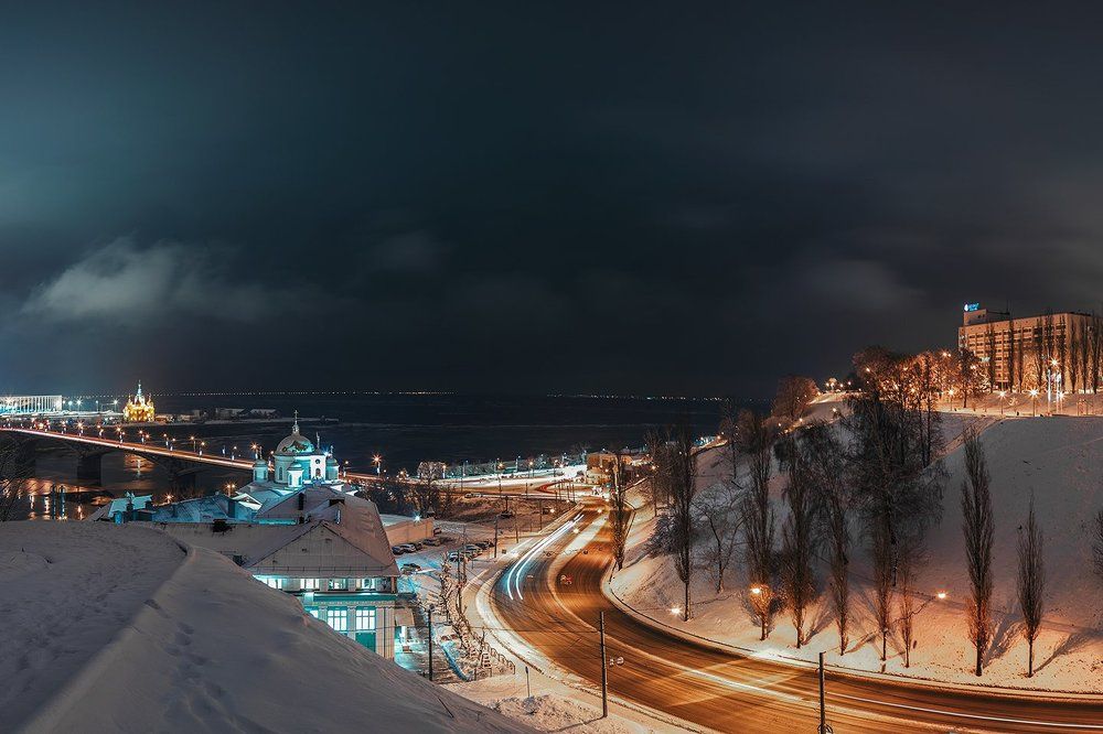 Зимняя ночь в городе N