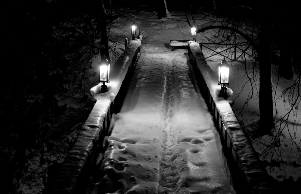 Мосток через обрыв.