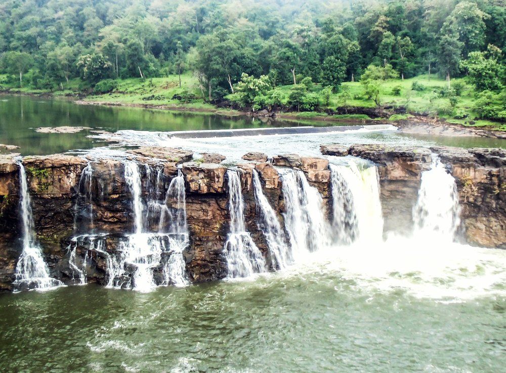 Gira waterfall