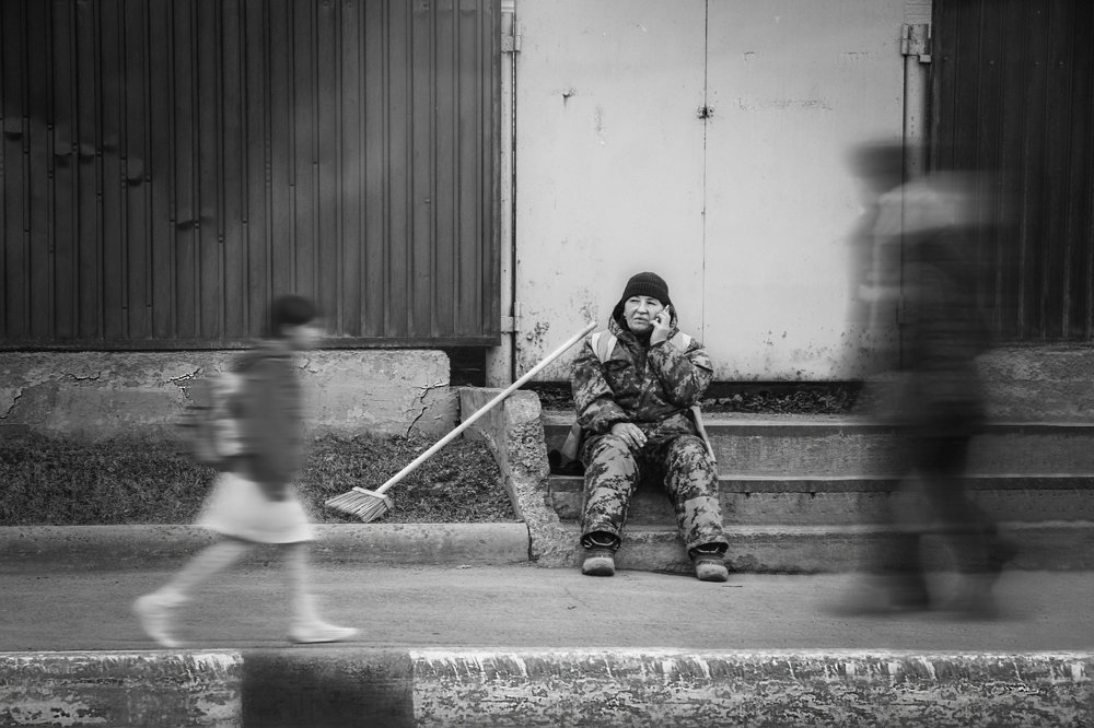 Идущие мимо