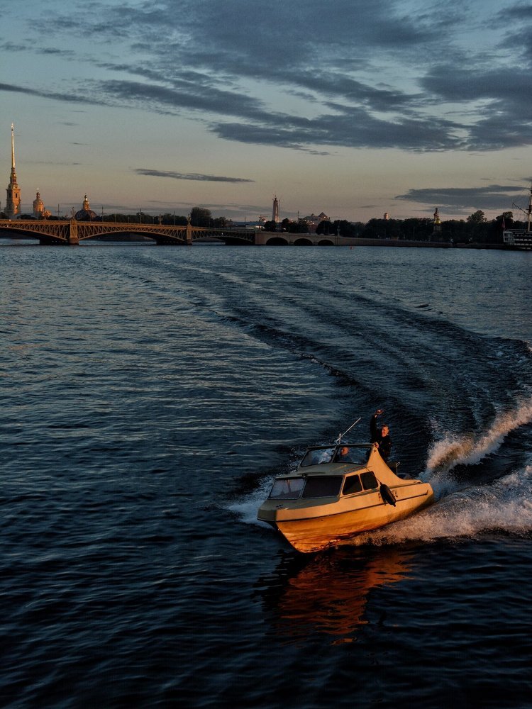 Рассвет на Неве