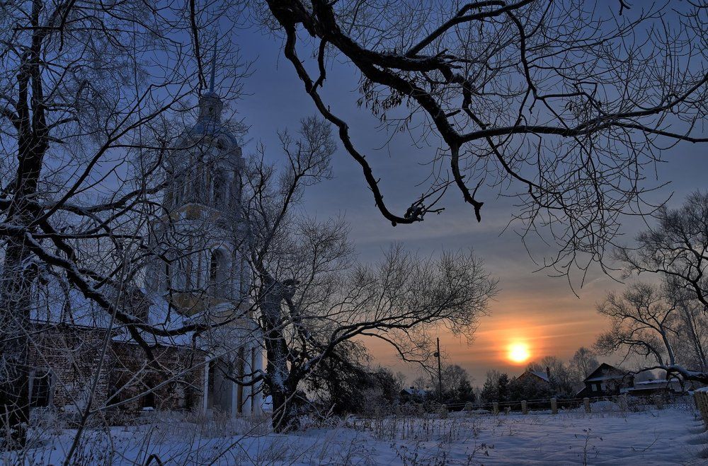 Церковь в ивах