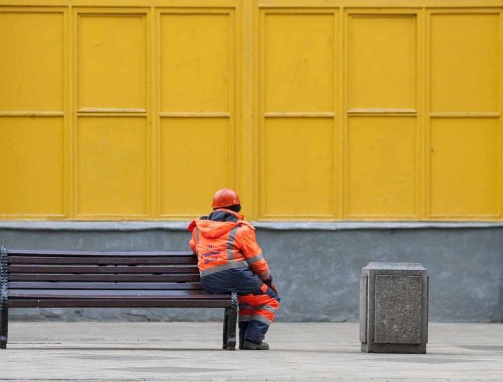 Где-то на улице