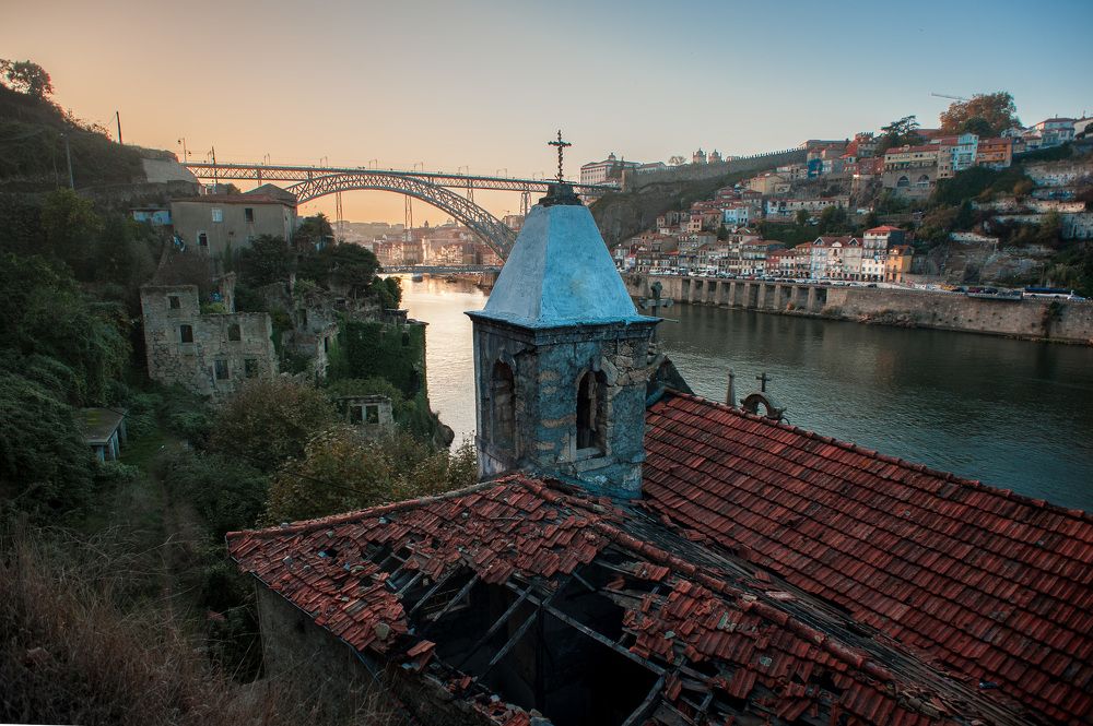 По ту сторону открытки