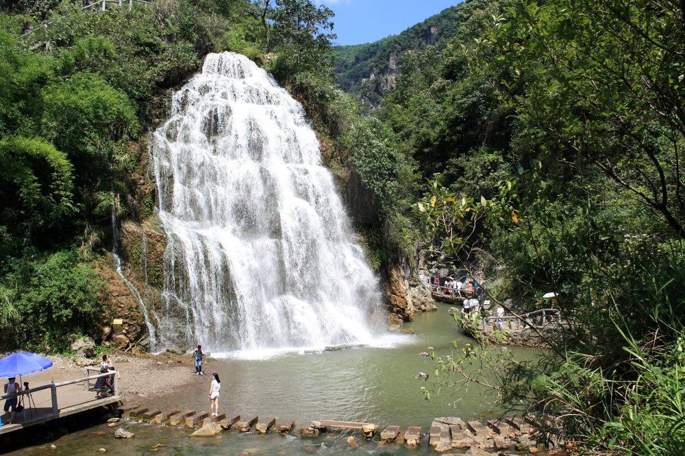 Fuchchen Waterfall China