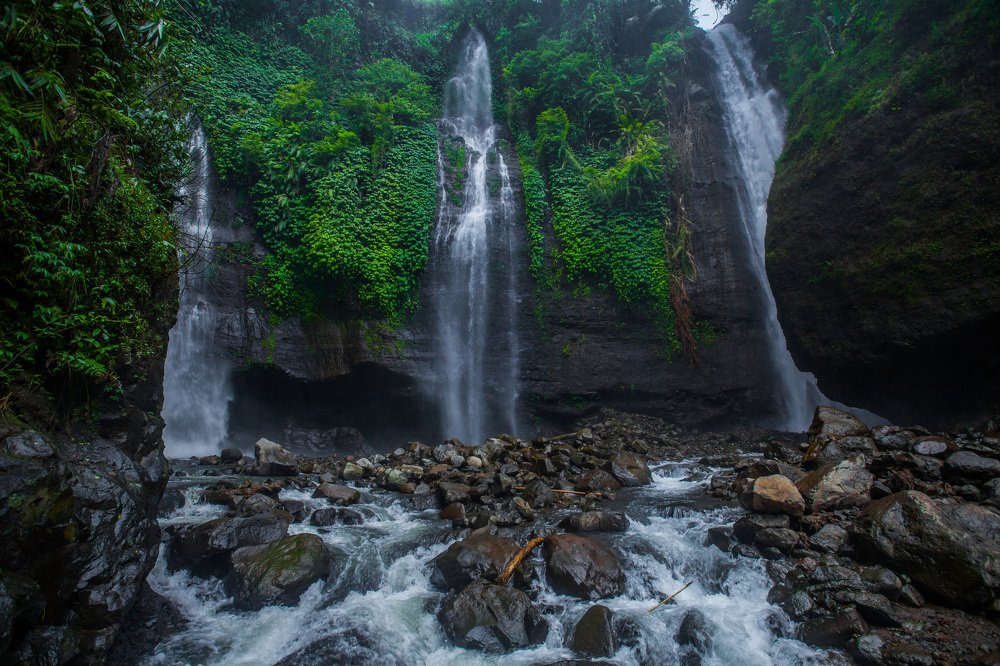Водопад Секумпул
