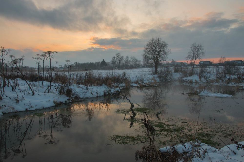 Деревенская река