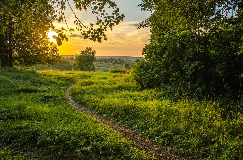 Ах, эта магия заката! День прожит — нет ему возврата!