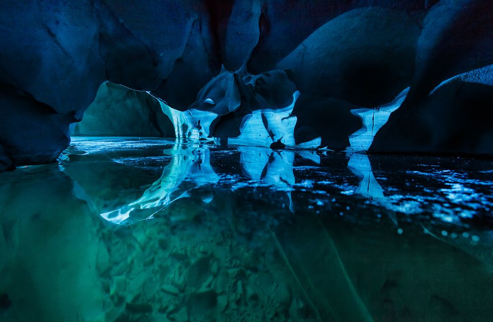 Нет неба, нет снега.