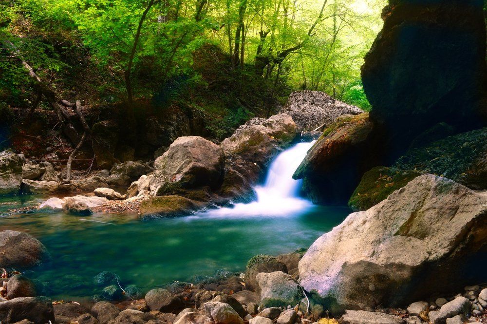 тихая спокойная вода