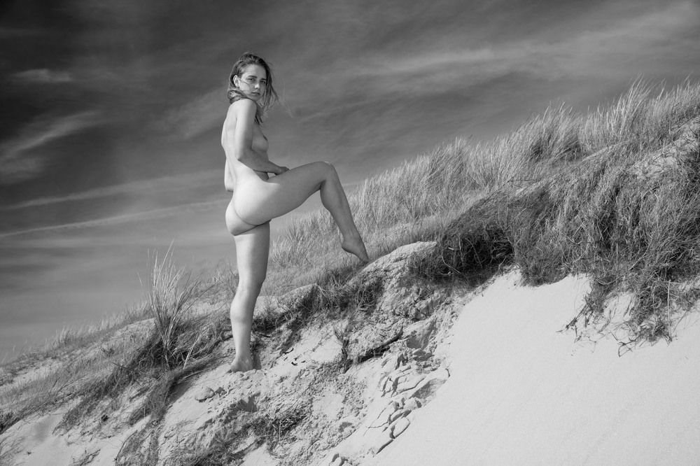 Vera - ballet in the dunes