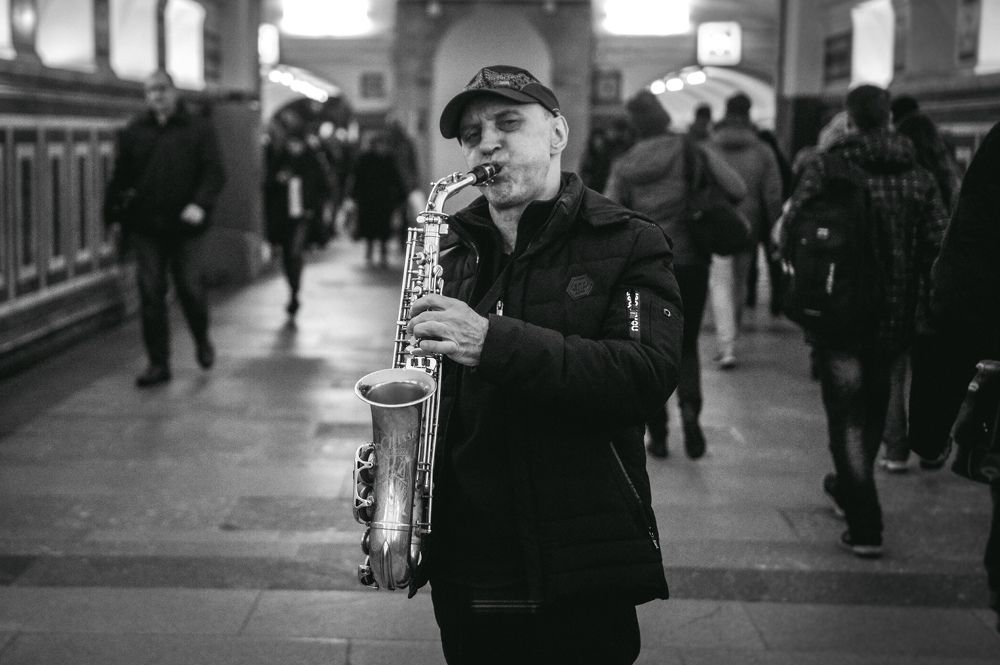 Саксофонист