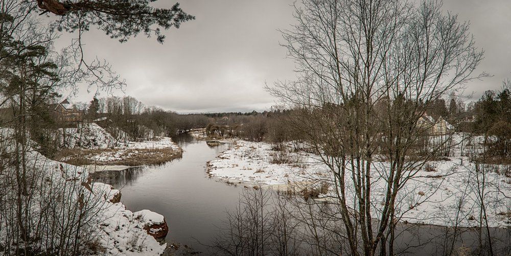 На берегу реки Оредеж