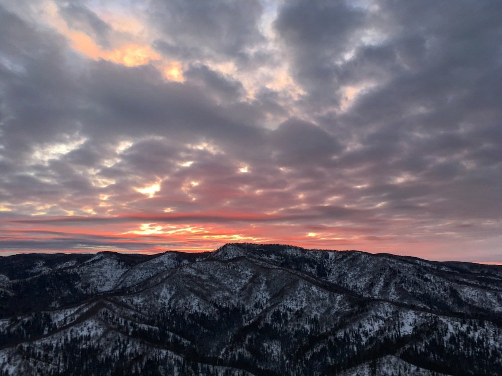 Закат в горах, Россия