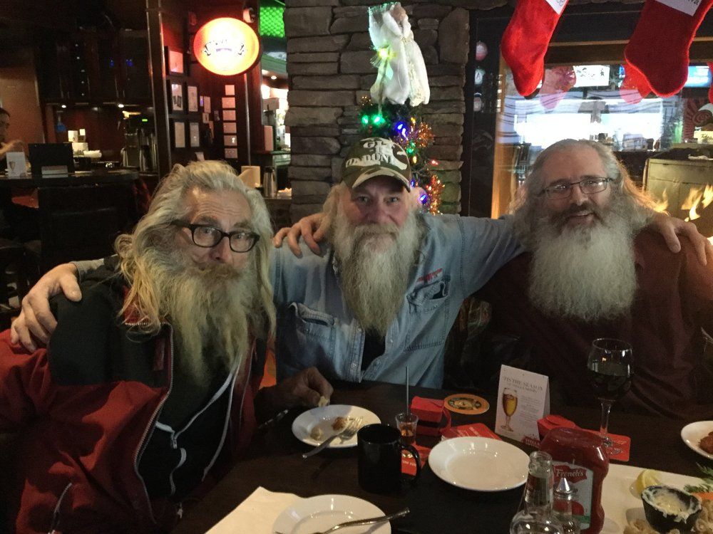 3 SHOVELERS, TAKE A BREAK