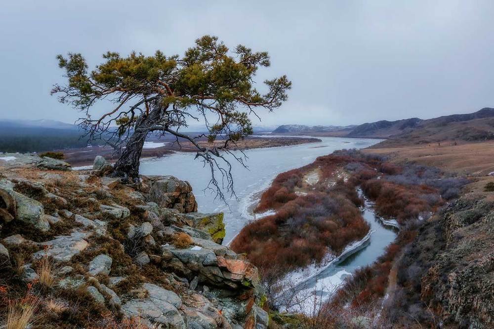 р. Селенга. Луковый утёс