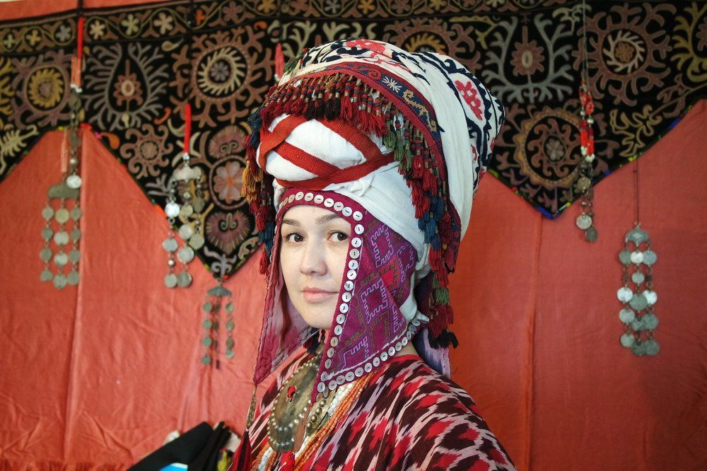 Kyrgyz traditional dressing