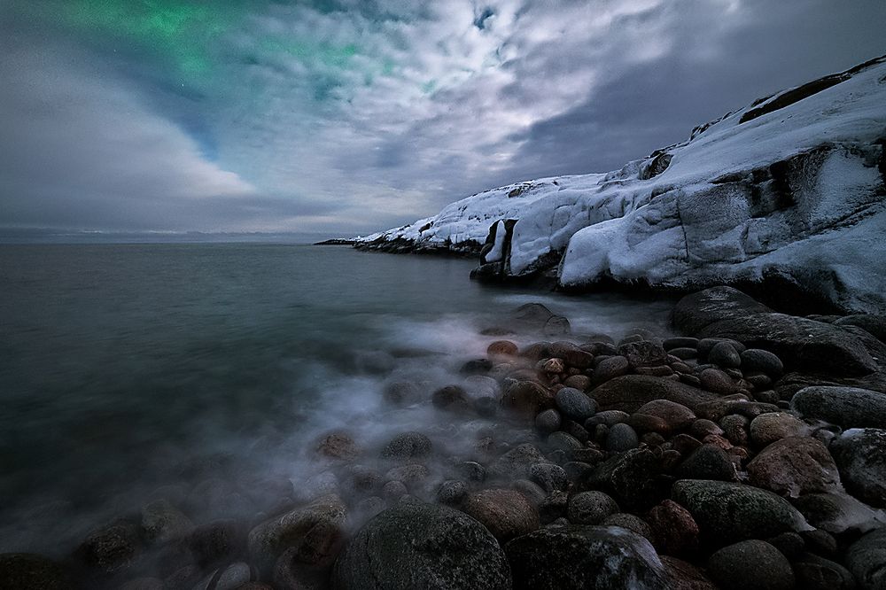 Лунная ночь на берегу Баренцева моря