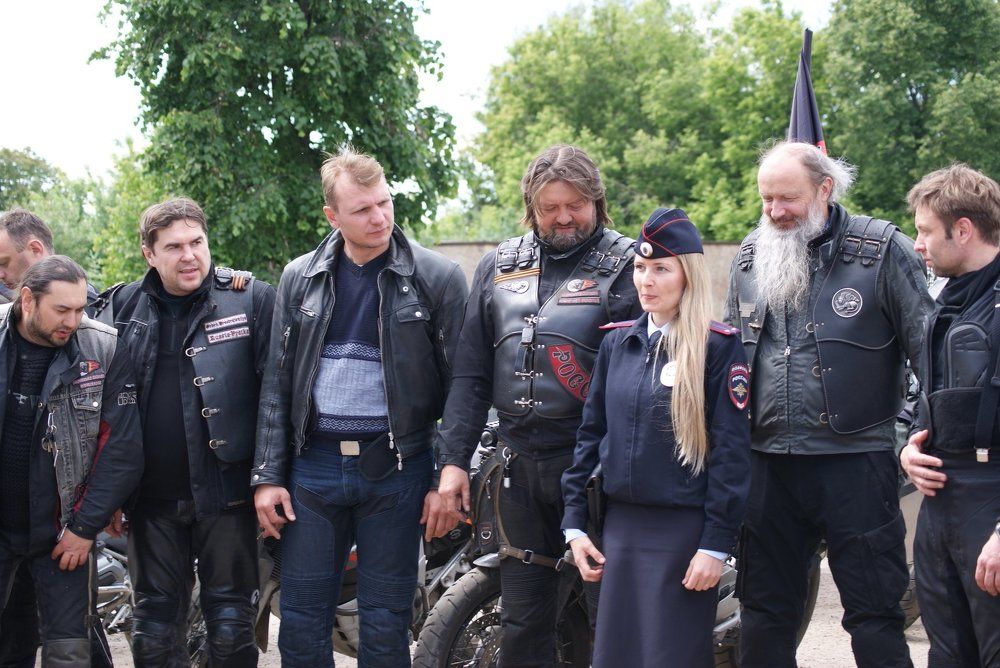 Белоснежка и байкеры.