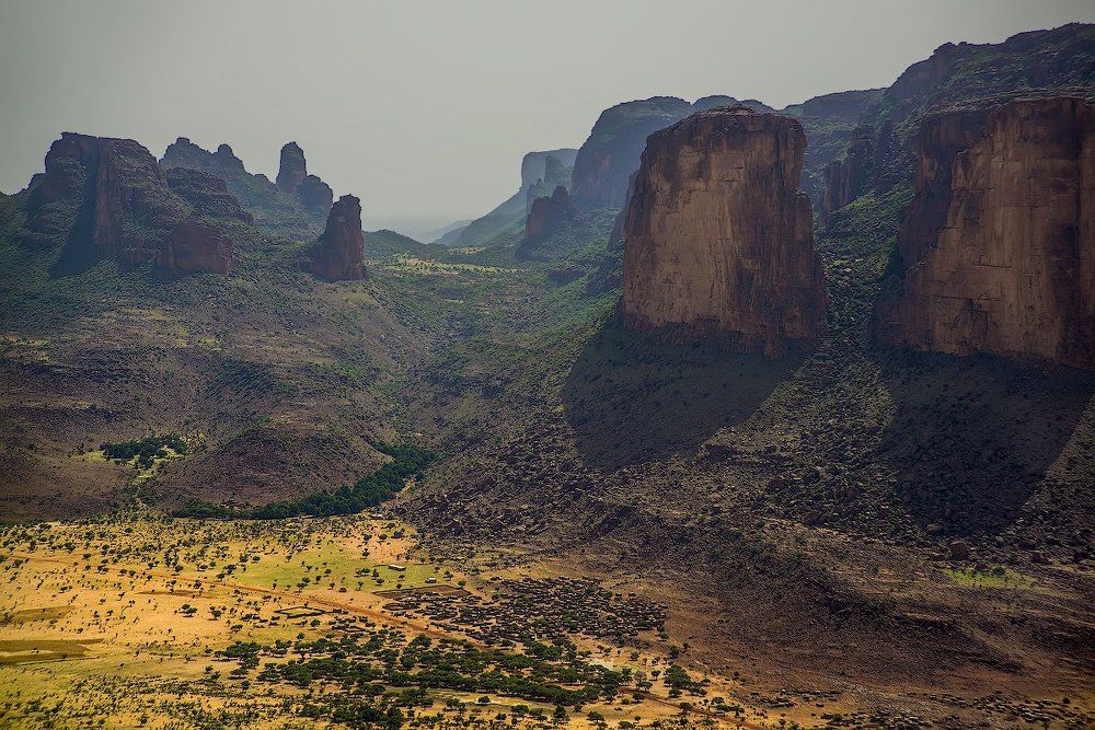 У подножья плато Бандиагара