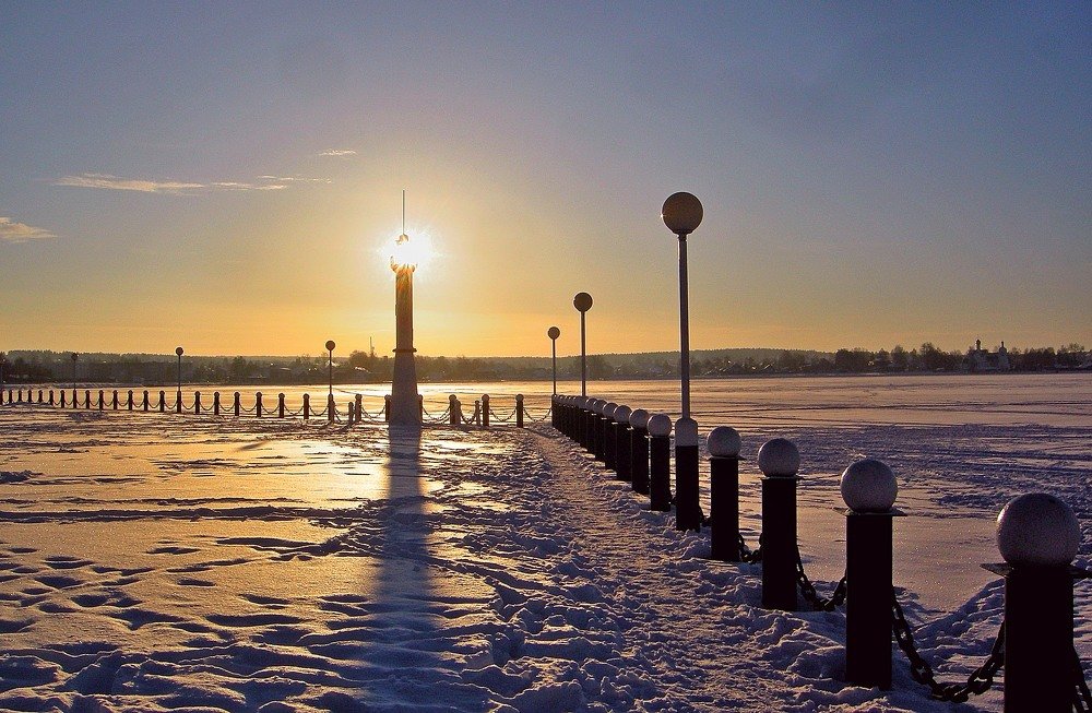 Светить всегда