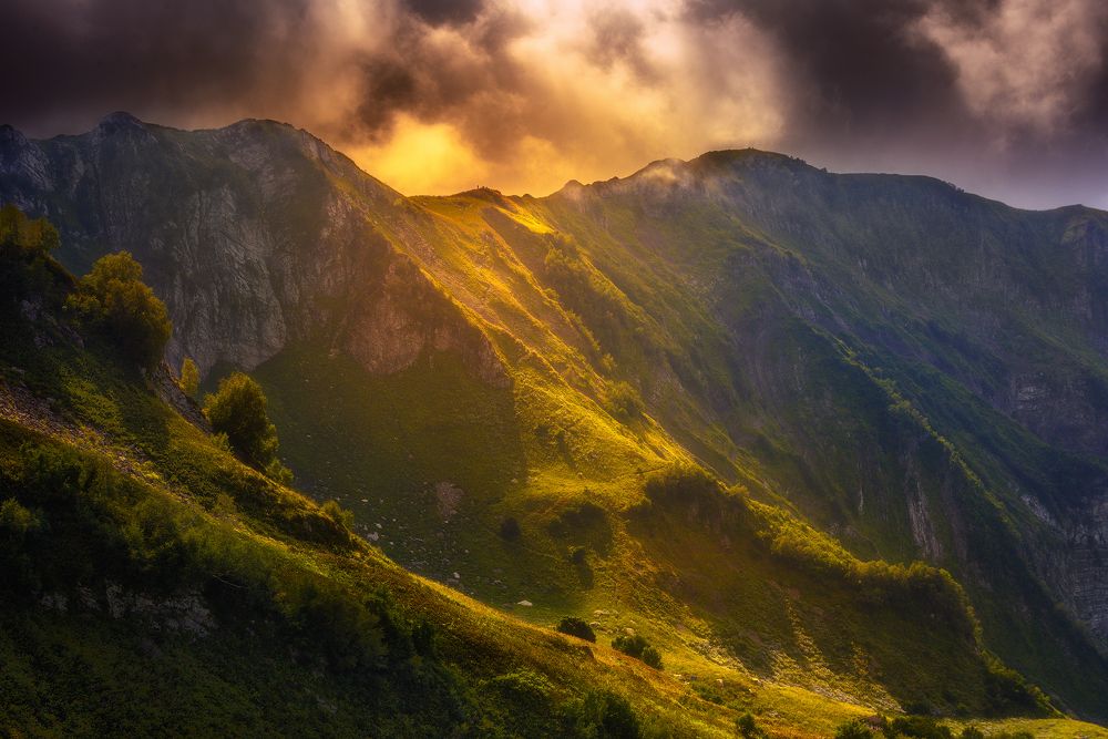 Гора Черная пирамида