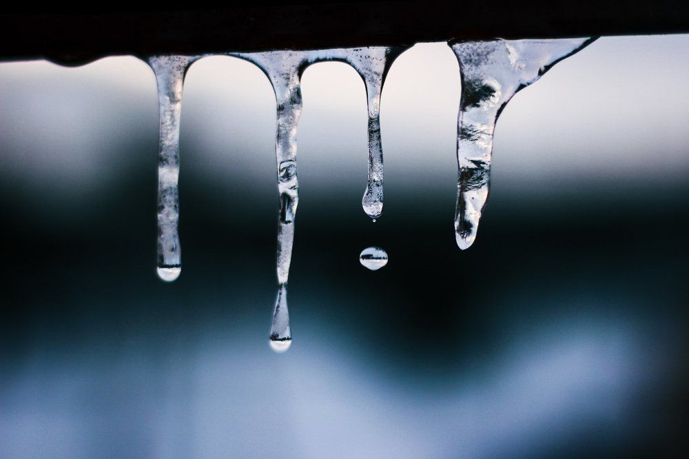 Бесконечно можно смотреть на 3 вещи..